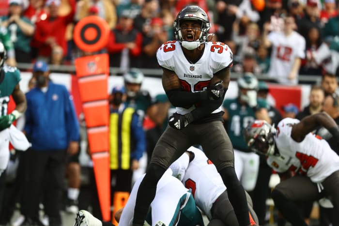 Tampa Bay Buccaneers safety Jordan Whitehead celebrates a tackle in the playoffs